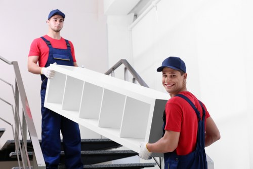 House move using removal truck hire in Richmond