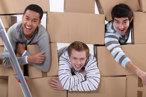 Removal van loaded for a smooth Richmond moving day