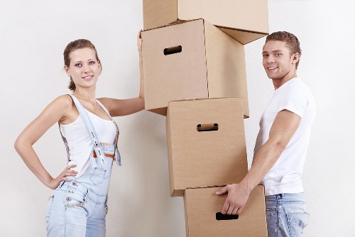 Securely loaded van with protected furniture and stable packing